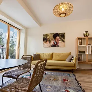  Apartament T9