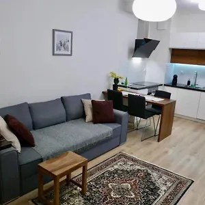 https://sarmacka-apartment-in-wilanw.warsawhotelspoland.com